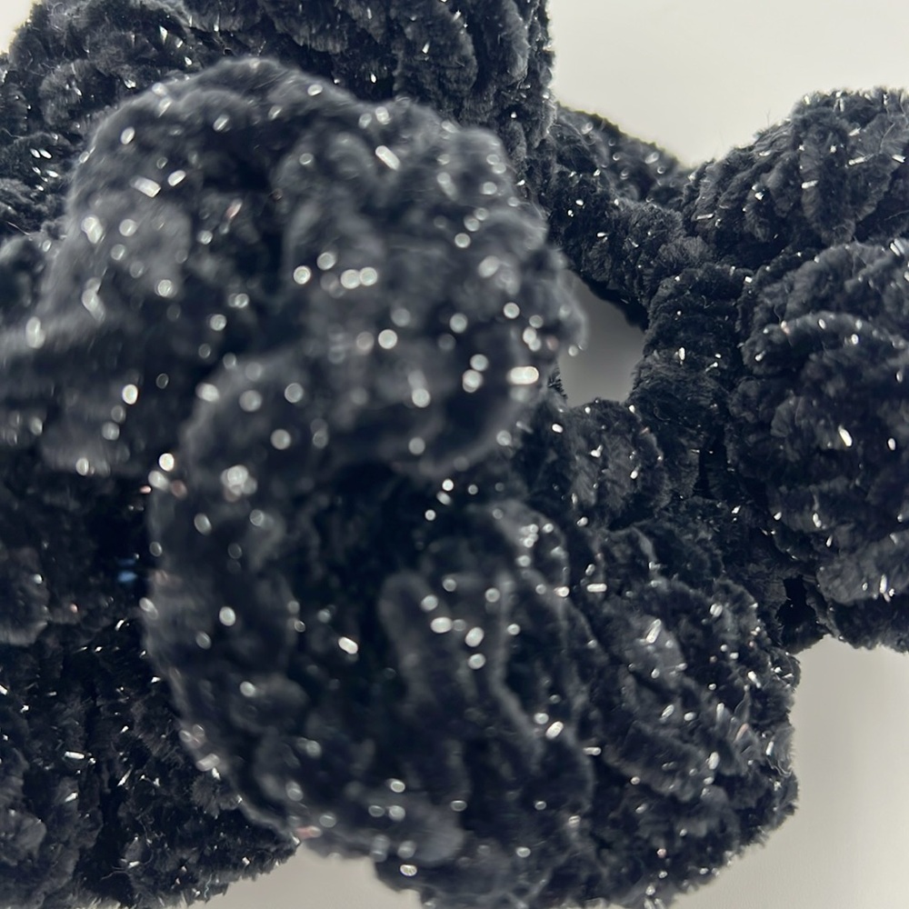 Crochet Scrunchies- set of 2 Handmade - Picture 5 of 5